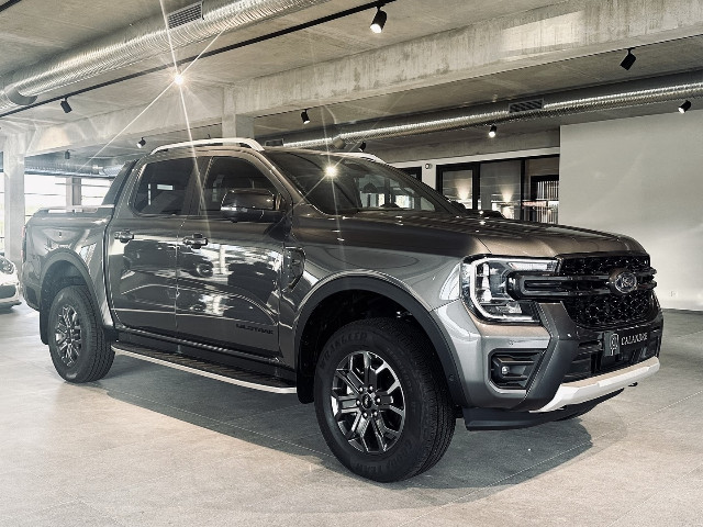 Véhicule FORD RANGER à vendre